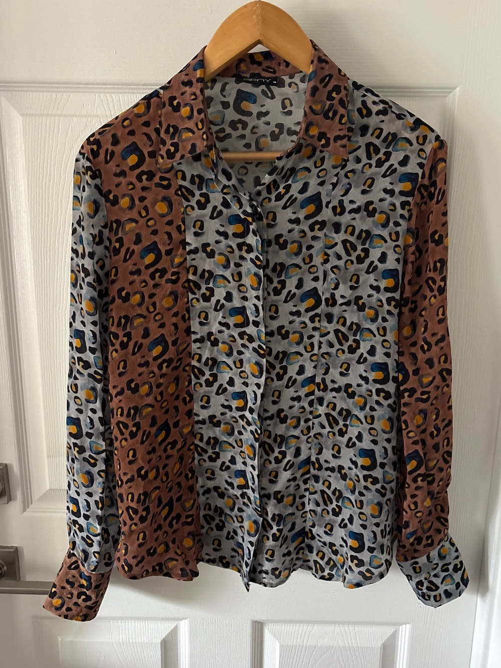 APNY Leopard Print Blouse in Taupe, Black & Teal Size M